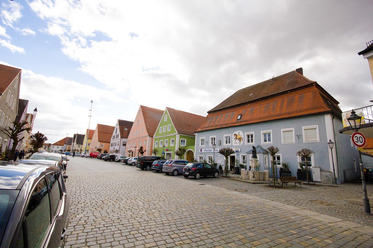 Pension "Zum Raubritter" Langquaid Buitenkant foto